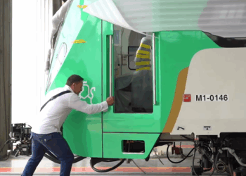 'BENDICE' KONAN NUEVO TREN DE METRORREY; EMPUJA VAGÓN MM-25 2 ‘BENDICE’ KONAN NUEVO TREN DE METRORREY; EMPUJA VAGÓN MM-25