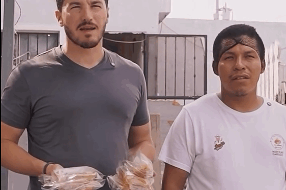 DONA SAMUEL SUELDO A FAMILIA DE EMPRENDEDORES; CRECERÁ NEGOCIO DE REPOSTERÍA CASERA Y SE SUMARÁ A LA MARCA HECHO EN NUEVO LEÓN 1 DONA SAMUEL SUELDO A FAMILIA DE EMPRENDEDORES; CRECERÁ NEGOCIO DE REPOSTERÍA CASERA Y SE SUMARÁ A LA MARCA HECHO EN NUEVO LEÓN