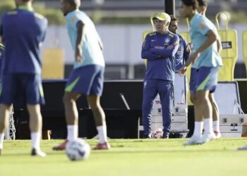 ANCELOTTI INICIA SU ERA EN BRASIL