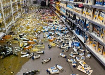 TERREMOTO SACUDE EL NORTE DE CHILE DEJA A MILES SIN ELECTRICIDAD