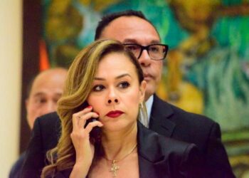 IMPUGNAN ELECCIÓN DE MAGISTRADA LIGADA A CÁRTELES EN TAMAULIPAS; SEÑALAN CIUDADANOS QUE LAMALA REPUTACIÓN DE LA TAMBIÉN EX CONSEJERA JURÍDICA DE AMÉRICO LA HACE INELEGIBLE AL CARGO. 1 IMPUGNAN ELECCIÓN DE MAGISTRADA LIGADA A CÁRTELES EN TAMAULIPAS; SEÑALAN CIUDADANOS QUE LAMALA REPUTACIÓN DE LA TAMBIÉN EX CONSEJERA JURÍDICA DE AMÉRICO LA HACE INELEGIBLE AL CARGO.