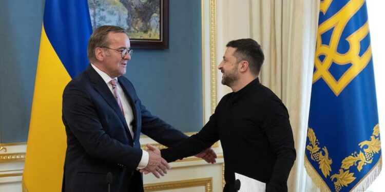 ALEMANIA ELEVA APOYO A UCRANIA A MÁS DE 10 MIL MDD