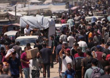 TIROTEO CERCA DE CENTRO DE AYUDA DEJA 50 MUERTOS EN GAZA