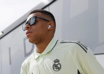 MBAPPÉ DEMANDA AL PSG POR ACOSO Y SALARIOS NO PAGADOS