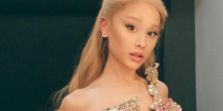 ARIANA GRANDE CELEBRA CUMPLEAÑOS CON INVITACIÓN A LOS OSCAR