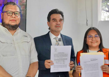 DENUNCIAN A NAVA POR VENTA DE 19 ÁREAS VERDES MUNICIPALES; PRESENTAN PATO ZAMBRANO Y MARISOL GONZÁLEZ RECURSO ANTE FISCALÍA ANTICORRUPCIÓN