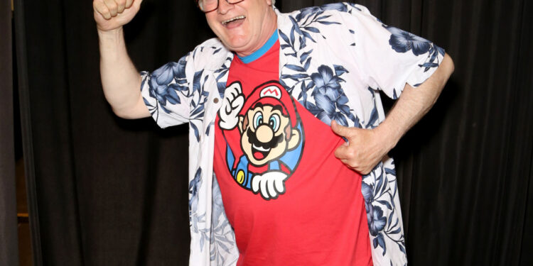 CHARLES MARTINET ACLARA POLÉMICA: PUEDE HACER LA VOZ DE MARIO, PERO DECIDE NO IMPROVISAR 1 CHARLES MARTINET ACLARA POLÉMICA: PUEDE HACER LA VOZ DE MARIO, PERO DECIDE NO IMPROVISAR