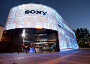 SONY INTERESADA EN COMPRAR HBO MAX Y DIVISIÓN GAMING DE WARNER, PERO CON UNA CONDICIÓN