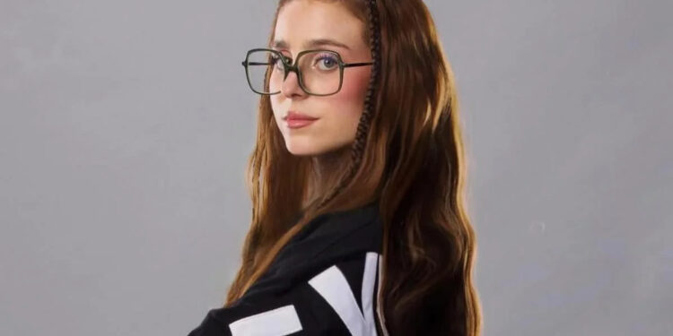 RØRØ NO RENUNCIA A LA VELADA V TRAS LESIÓN Y ENVÍA MENSAJE A ABBY 1 RØRØ NO RENUNCIA A LA VELADA V TRAS LESIÓN Y ENVÍA MENSAJE A ABBY