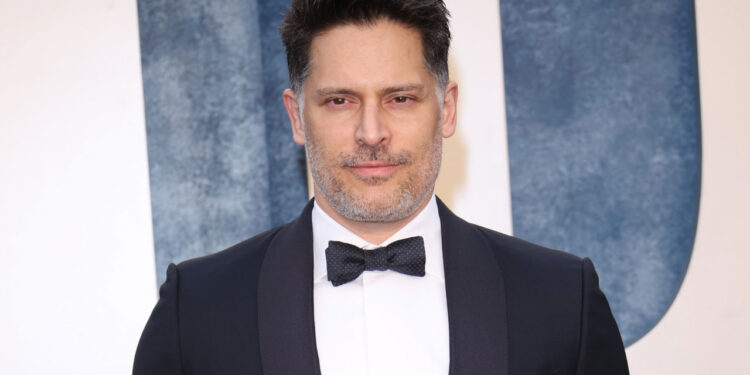 JOE MANGANIELLO PROMETE UN CROCODILE ÉPICO EN LA TEMPORADA 2 DE “ONE PIECE” EN NETFLIX 1 JOE MANGANIELLO PROMETE UN CROCODILE ÉPICO EN LA TEMPORADA 2 DE “ONE PIECE” EN NETFLIX