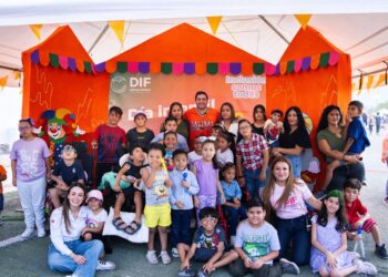 DISFRUTAN FAMILIAS CON GRUPO PICUS DE DÍA INFANTIL INCLUSIVO GRATUITO EN FERIA DEL NORTE DE SALINAS VICTORIA
