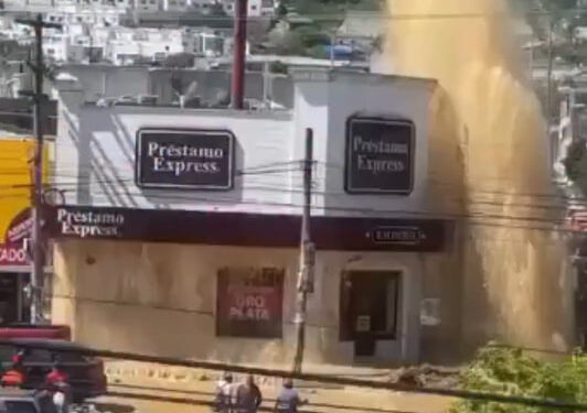 SUSTITUYE AYD DUCTO TRAS MEGAFUGA EN GUADALUPE; ANUNCIAN QUE SUMINISTRO DE AGUA SE NORMALIZARÁ EN LAS PRÓXIMAS HORAS