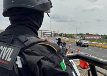 FUERZA CIVIL ASUME CONTROL DE LA POLICÍA MUNICIPAL EN LAMPAZOS