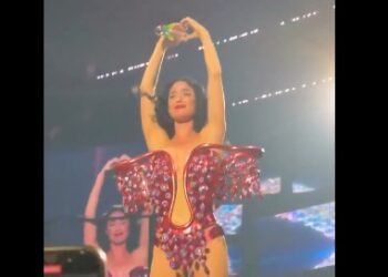 KATY PERRY ROMPE EN LLANTO TRAS SEPARARSE DE ORLANDO BLOOM