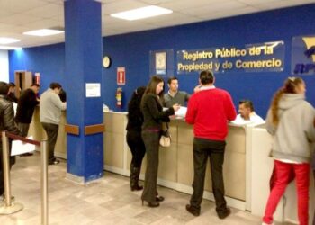 FALSOS FUNCIONARIOS DEL REGISTRO PÚBLICO PIDEN DEPÓSITOS PARA LIBERAR ESCRITURAS