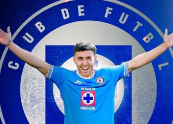 CRUZ AZUL FIRMA A JOSÉ PARADELA POR 10 MDD
