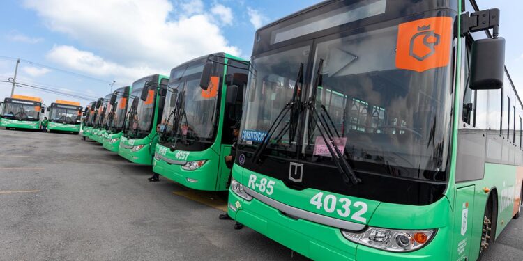 ANUNCIA SAMUEL BONO DE $3,000 PARA CHOFERES DE CAMIONES. 1 ANUNCIA SAMUEL BONO DE $3,000 PARA CHOFERES DE CAMIONES.