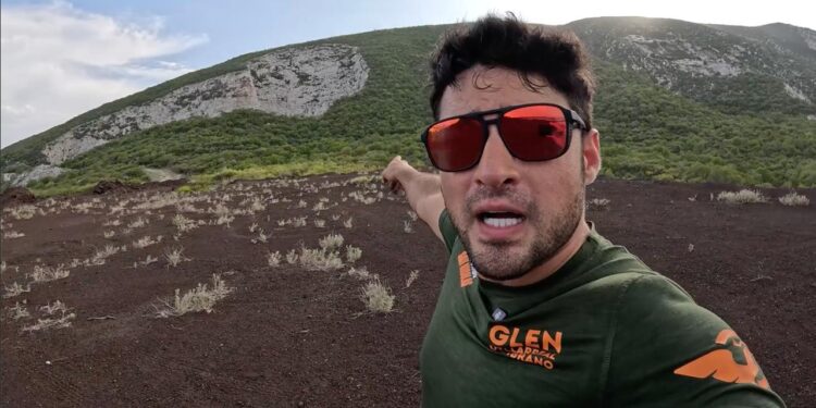 DESCUBRE GLEN MEGA TIRADERO TÓXICO DE ZINC NACIONAL EN EL CERRO DEL TOPO. 1 DESCUBRE GLEN MEGA TIRADERO TÓXICO DE ZINC NACIONAL EN EL CERRO DEL TOPO.