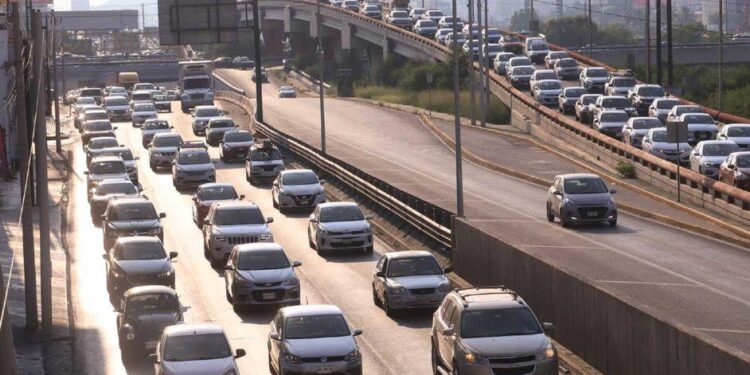 ANUNCIA ADRIÁN CONTRAFLUJO EN MORONES ANTE CIERRE DE CARRILES EXPRÉS EN CONSTITUCIÓN. 1 ANUNCIA ADRIÁN CONTRAFLUJO EN MORONES ANTE CIERRE DE CARRILES EXPRÉS EN CONSTITUCIÓN.