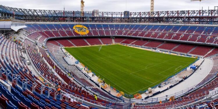 REGRESO DEL BARCELONA AL CAMP NOU DEPENDE DE LICENCIA AÚN PENDIENTE