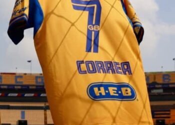 POLÉMICA EN TIGRES; USARÁ CORREA EL NO. 7 QUE ESTABA RETIRADO EN HONOR A BARBADILLO.