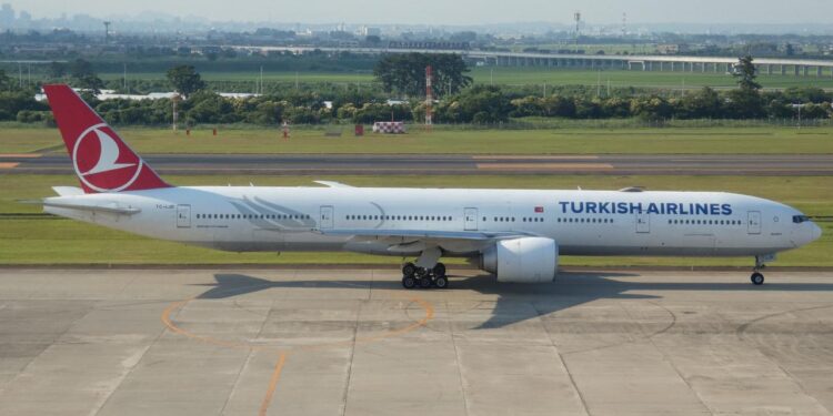 MUERE PASAJERO EN VUELO Y NO ENCUENTRAN SU CUERPO 1 MUERE PASAJERO EN VUELO Y NO ENCUENTRAN SU CUERPO