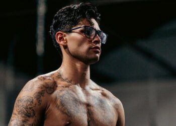 RYAN GARCÍA QUIERE A PACQUIAO; AFIRMA QUE PODRÍA NOQUEARLO