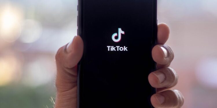 TIKTOK ENFRENTA BLOQUEO EN EE.UU. SI NO CAMBIA DE PROPIETARIO ANTES DE SEPTIEMBRE 1 TIKTOK ENFRENTA BLOQUEO EN EE.UU. SI NO CAMBIA DE PROPIETARIO ANTES DE SEPTIEMBRE