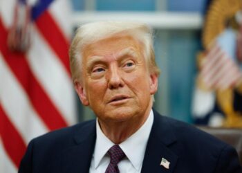 TRUMP CUESTIONA A HAMAS Y DESCALIFICA APOYO FRANCÉS A PALESTINA