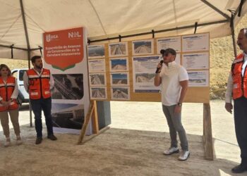 APOYARÁ FEDERACIÓN A NL CON 7 MIL 500 MILLONES PARA SEGUNDO TRAMO DE LA INTERSERRANA; ANUNCIA SAMUEL QUE PROYECTO SERÁ PRESIDENCIAL.