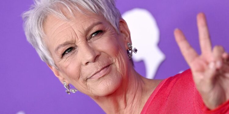 JAMIE LEE CURTIS CUESTIONA TRANSFORMACIONES EN HOLLYWOOD