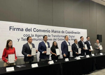BUSCAN ALCALDES REDUCIR 80% TRÁMITES MUNICIPALES CON VENTANILLA DIGITAL; FIRMAN 7 EDILES CONVENIO CON GOBIERNO FEDERAL PARA ELIMINAR BUROCRACIA