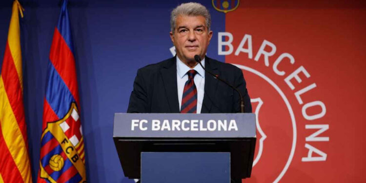 UEFA MULTA A CHELSEA Y BARCELONA POR INCUMPLIR NORMAS FINANCIERAS