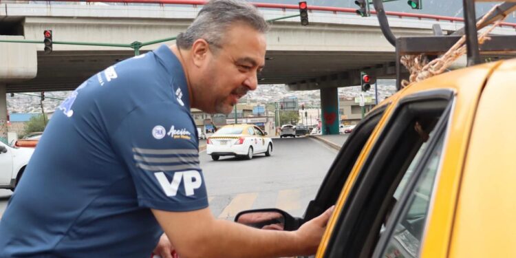 CUESTIONAN A NAVA 'CAPRICHO' DE CAMBIAR NOMBRE A AVENIDA DÍAZ ORDAZ; LANZAN PANISTAS CAMPAÑA DE RECHAZO 1 CUESTIONAN A NAVA ‘CAPRICHO’ DE CAMBIAR NOMBRE A AVENIDA DÍAZ ORDAZ; LANZAN PANISTAS CAMPAÑA DE RECHAZO