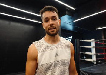 THEGREFG IMPACTA AL CONECTAR 111 GOLPES CONSECUTIVOS RUMBO A LA VELADA 5