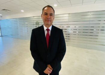 ESTE ES EL MAGISTRADO ELECTO QUE ESTÁ EN LA MIRA DE ESTADOS UNIDOS POR LA LIBERACIÓN DE NARCOTERRORISTA LÍDER DE COLUMNA ARMADA