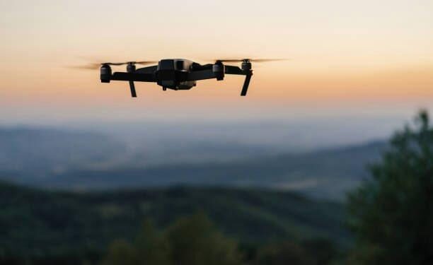 SENADORES DENUNCIAN USO DE DRONES DEL DHS PARA VIGILAR PROTESTAS EN LOS ÁNGELES 1 SENADORES DENUNCIAN USO DE DRONES DEL DHS PARA VIGILAR PROTESTAS EN LOS ÁNGELES