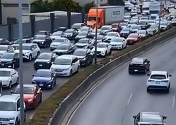 REGRESA LA UNI… Y EL CAOS VIAL; INICIA SEMESTRE CON 220 MIL ESTUDIANTES.