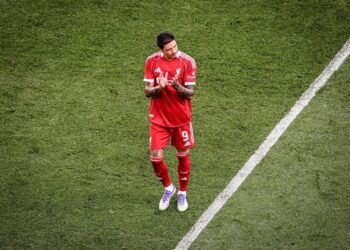 DARWIN NÚÑEZ ACUERDA SU SALIDA DEL LIVERPOOL RUMBO AL AL HILAL POR MÁS DE \$57 MDD