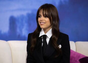 JENNA ORTEGA RECUERDA CON HUMOR SUS “TORTURAS MEXICANAS” COMO EL MAZAPÁN Y EL CHISME DE LAS TÍAS