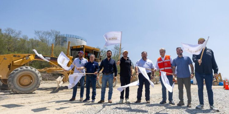 ARRANCA SAMUEL GARCÍA CONSTRUCCIÓN DE CARRETERA A LA PRESA LEÓN; INICIAN TRABAJOS DE LA SÉPTIMA VÍA EN LO QUE VA DEL SEXENIO. 1 ARRANCA SAMUEL GARCÍA CONSTRUCCIÓN DE CARRETERA A LA PRESA LEÓN; INICIAN TRABAJOS DE LA SÉPTIMA VÍA EN LO QUE VA DEL SEXENIO.