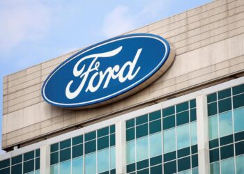 FORD INVERTIRÁ 2,000 MILLONES DE DÓLARES EN PLANTA DE KENTUCKY PARA PRODUCIR VEHÍCULOS ELÉCTRICOS