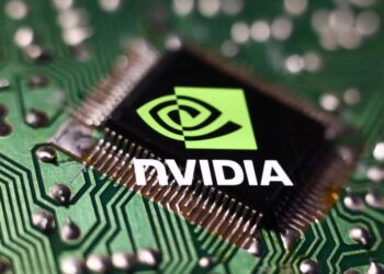 CHINA RECOMIENDA A SUS TECNOLÓGICAS EVITAR CHIPS DE NVIDIA Y AMD