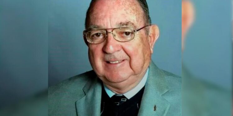 FALLECE FUNDADOR DE ARCA CONTINENTAL. 1 FALLECE FUNDADOR DE ARCA CONTINENTAL.