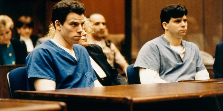 HERMANOS MENÉNDEZ BUSCAN LIBERTAD TRAS 35 AÑOS DE PRISIÓN POR PARRICIDIO 1 HERMANOS MENÉNDEZ BUSCAN LIBERTAD TRAS 35 AÑOS DE PRISIÓN POR PARRICIDIO