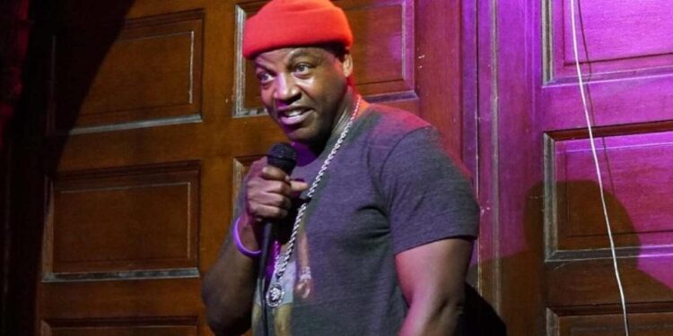 MUERE EL COMEDIANTE REGGIE CARROLL EN TIROTEO EN MISSISSIPPI 1 MUERE EL COMEDIANTE REGGIE CARROLL EN TIROTEO EN MISSISSIPPI