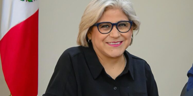 ES SANDRA PÁMANES NUEVA COORDINADORA DE MC EN EL CONGRESO LOCAL; SERÍA LA PRIMER MUJER EN DIRIGIR LA BANCADA NARANJA.