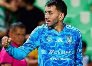 TIENEN TIGRES VICTORIA CON ÁNGEL; SACAN TRIUNFO CONTRA SANTOS EN TORREÓN.