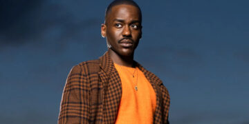 NCUTI GATWA SE DESPIDE DE DOCTOR WHO CON UNA CUENTA PENDIENTE: “NUNCA HE TENIDO LA OPORTUNIDAD”