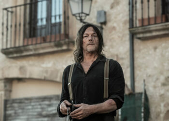 DARYL DIXON INNOVA EN EL UNIVERSO THE WALKING DEAD CON ZOMBIS MUY DIFERENTES